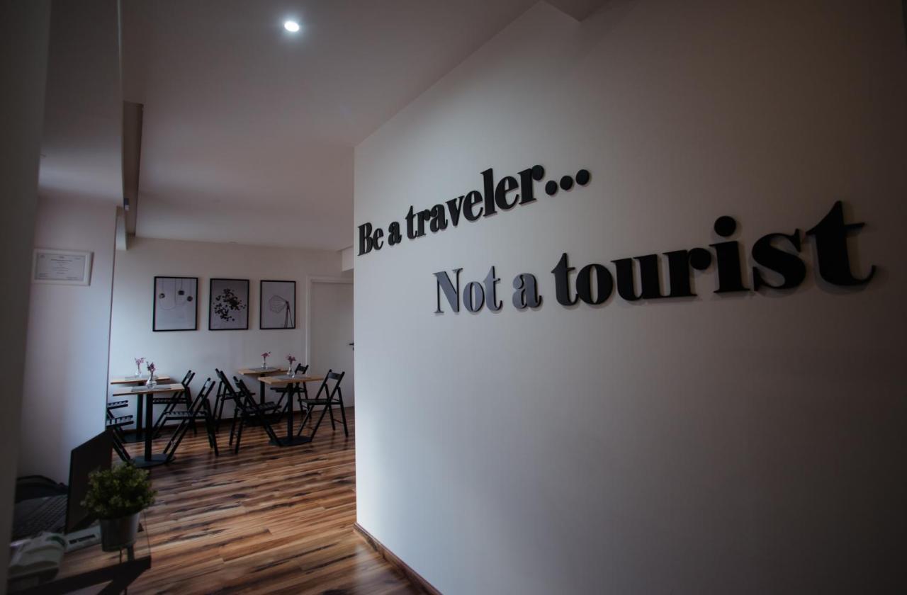 7Seven Hotel Korce Ngoại thất bức ảnh